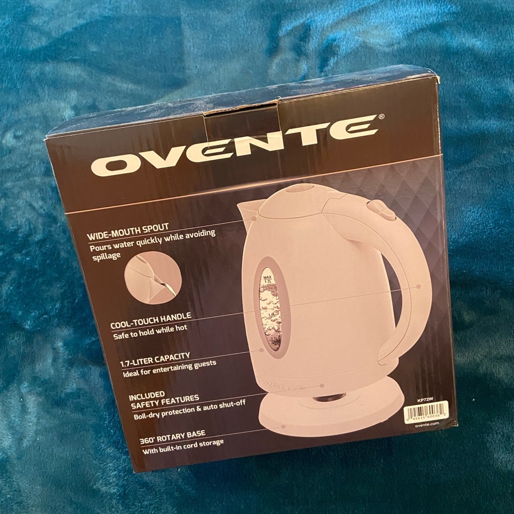 NWT Electric Tea Kettle 1.7L